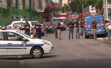  თავდასხმა საფრანგეთში: ეკლესიაში მძევლები აიყვანეს 