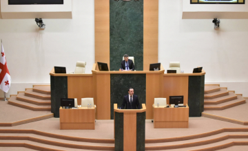 პარლამენტმა ღარიბაშვილის მეთაურობით მთავრობა დაამტკიცა