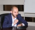 მერის მოადგილე ბოდიშს უხდის შშმ პირს, რომელმაც ავტობუსით ვერ ისარგებლა 
